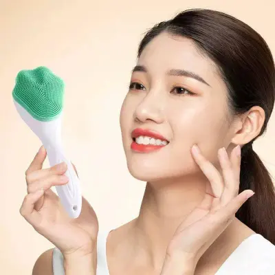 فرشاة السيليكون لتدليك وتنظيف البشرة – Silicone Facial Brush - YASSO STORE