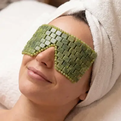 قناع العين من حجر اليشم الطبيعي – ماسك تبريد واسترخاء للعين وتقليل الانتفاخ والهالات | Jade Eye Mask - صورة إضافية
