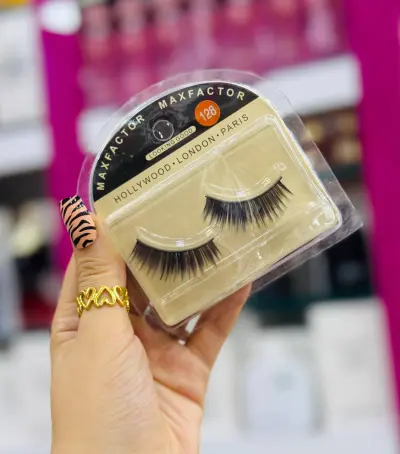رموش ماكس فاكتور الطبيعية الفاخرة (Max Factor Natural Eyelashes) - YASSO STORE